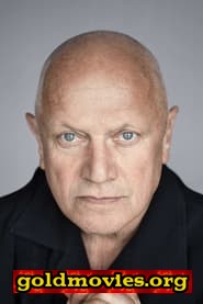 Steven Berkoff come Victor Maitland