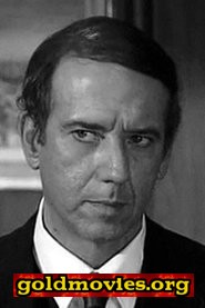 Albert Paulsen come Henry Camerero