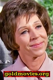 Nora Denney come Darlene Hunnicutt
