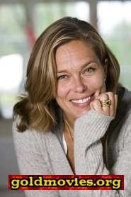 Renée Simonsen come Elena