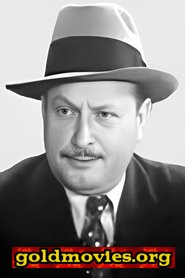 Gordon De Main come Immigration Guard (uncredited)