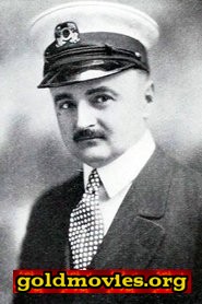 Adolph Faylauer come Man at Railway Station (Uncredited)