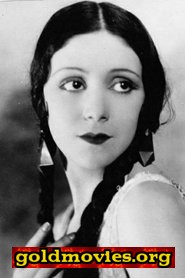 Maria Gambarelli come Clelia's Employer