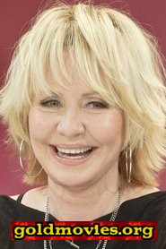 Lulu come Barbara 'Babs' Pegg