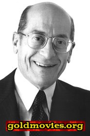 David Sheiner come Lt. Herb Kenner