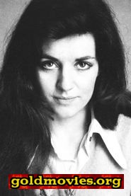 Mietta Albertini come Adalgisa
