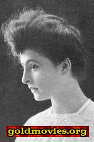 Marjorie Wood come USO Mother (uncredited)