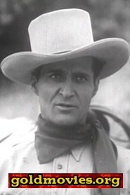 Gene Alsace come McCord Henchman (uncredited)