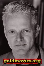 Michael Champion come Casey
