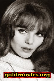 Elsa Martinelli come Anna