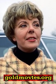 Pauline Jameson come Claudia Branscombe