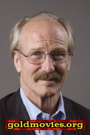 William Hurt come Luis Molina