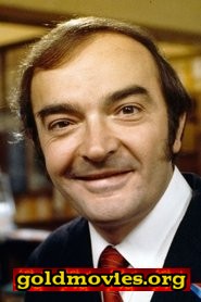 André Maranne come Sgt. François Chevalier