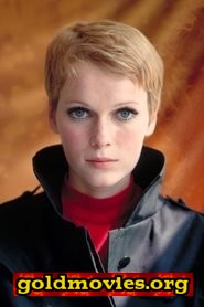 Mia Farrow come Sarah