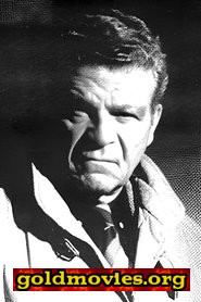 Bob Ingarao come Schneider