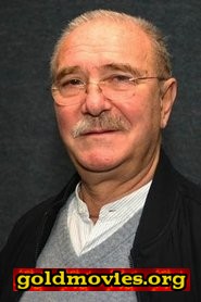 Géza Tordy come Young Officer