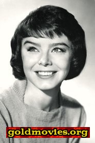Janet Munro come Pat Harris