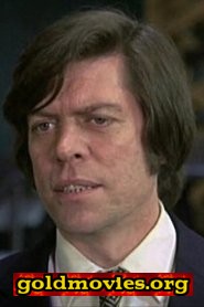 William Marlowe come Police Sergeant