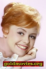 Deborah Walley come Amy Willard